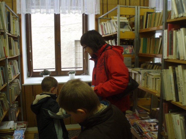 img00012.jpg